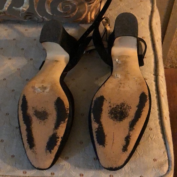 ❌SOLD❌Black Tinkerbell heels!! ✨FINAL SALE✨ - Picture 2 of 7